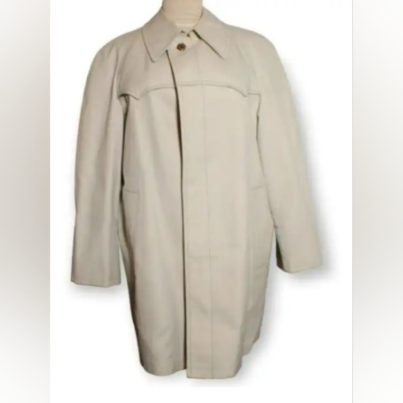 London Fog Other - VINTAGE! LONDON FOG, MAINCOATS WEATHER OF DISTINCTION. Size 46L. EUC!